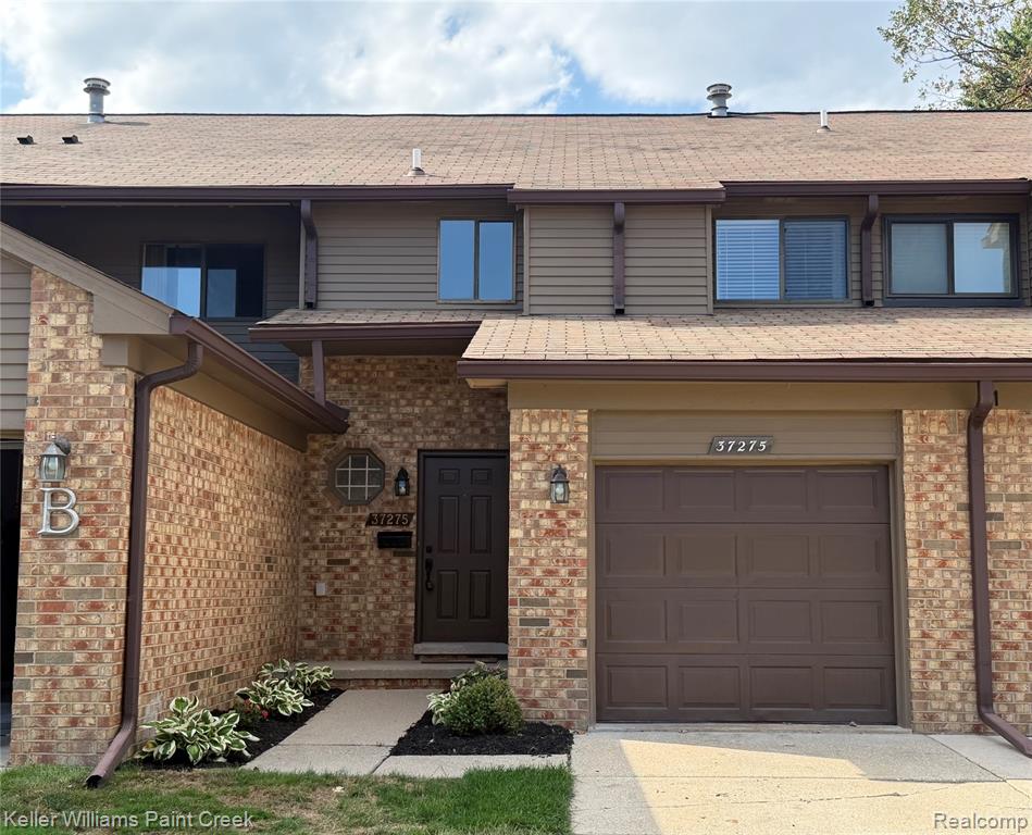 37275 Glenbrook Drive