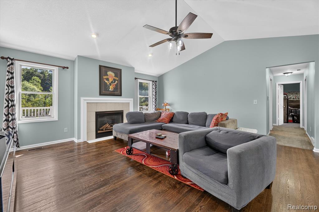 13144 Grant Circle Property Photo 10