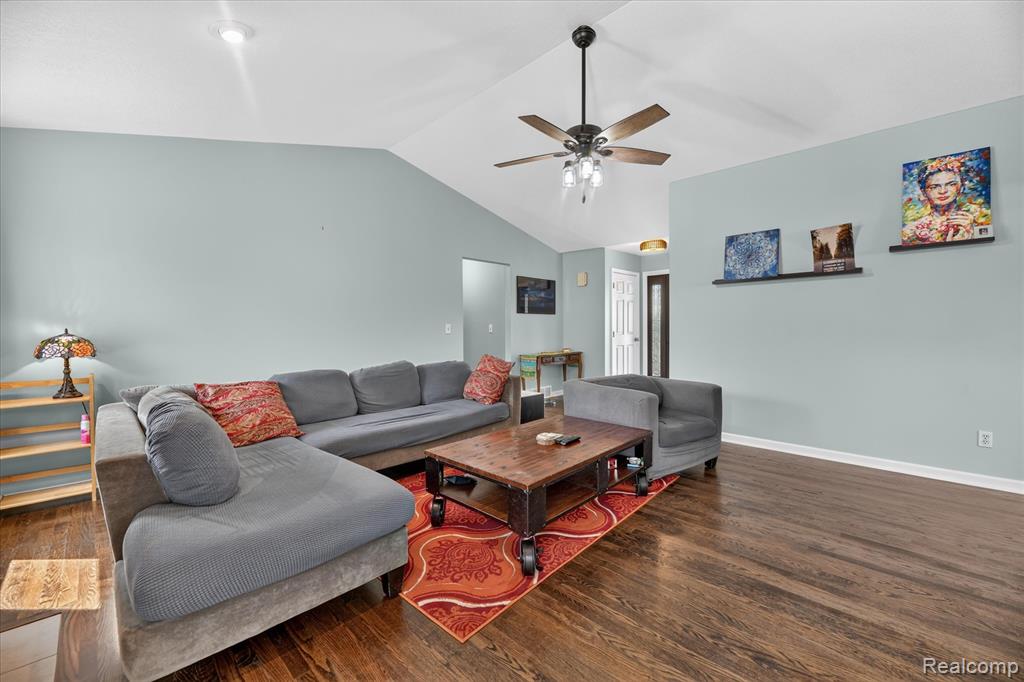 13144 Grant Circle Property Photo 11