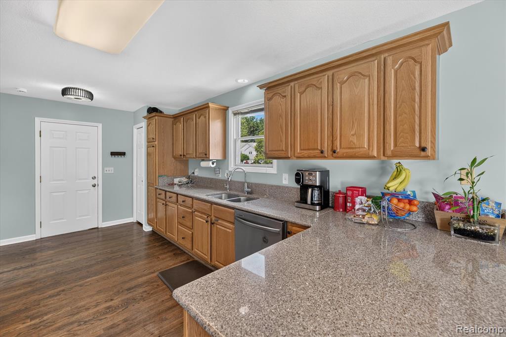 13144 Grant Circle Property Photo 15