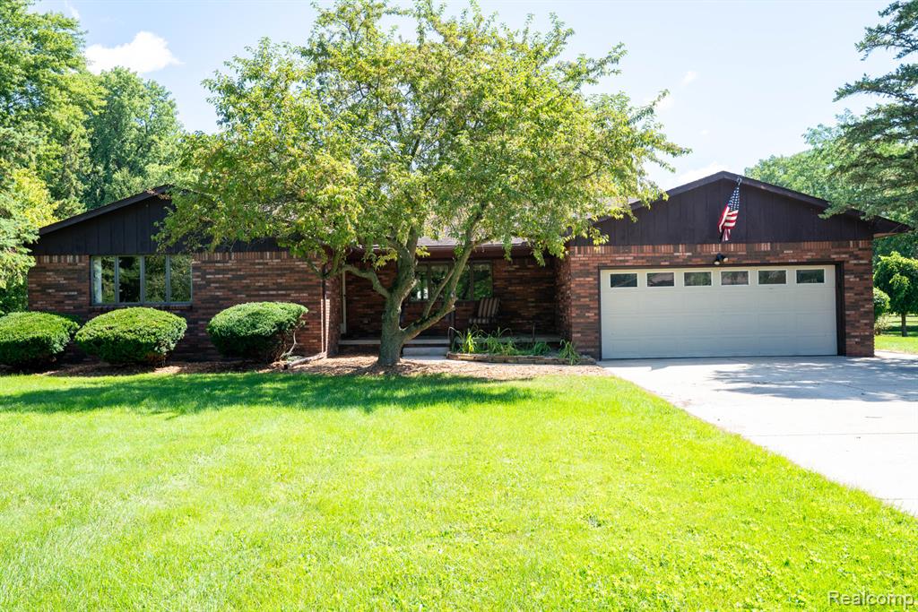 12900 Maxwell Road Property Photo 2