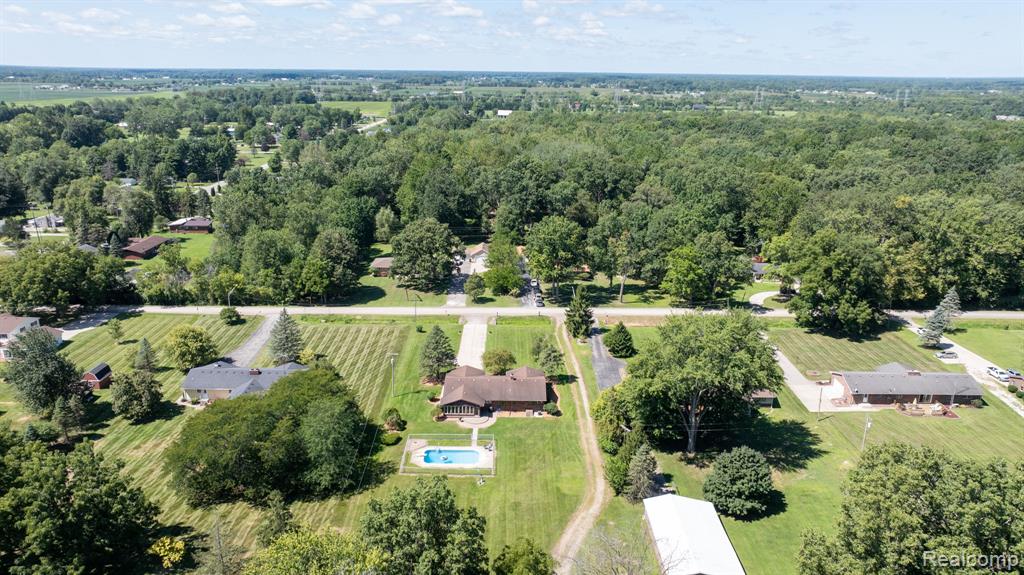 12900 Maxwell Road Property Photo 15