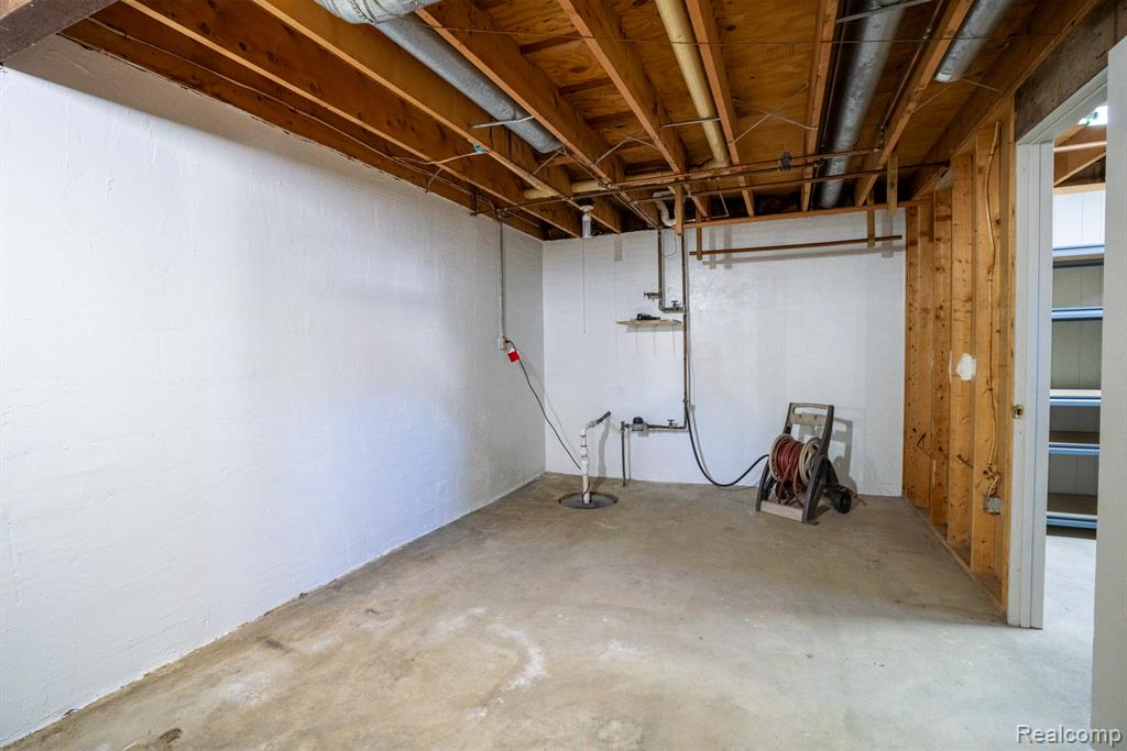 12900 Maxwell Road Property Photo 58