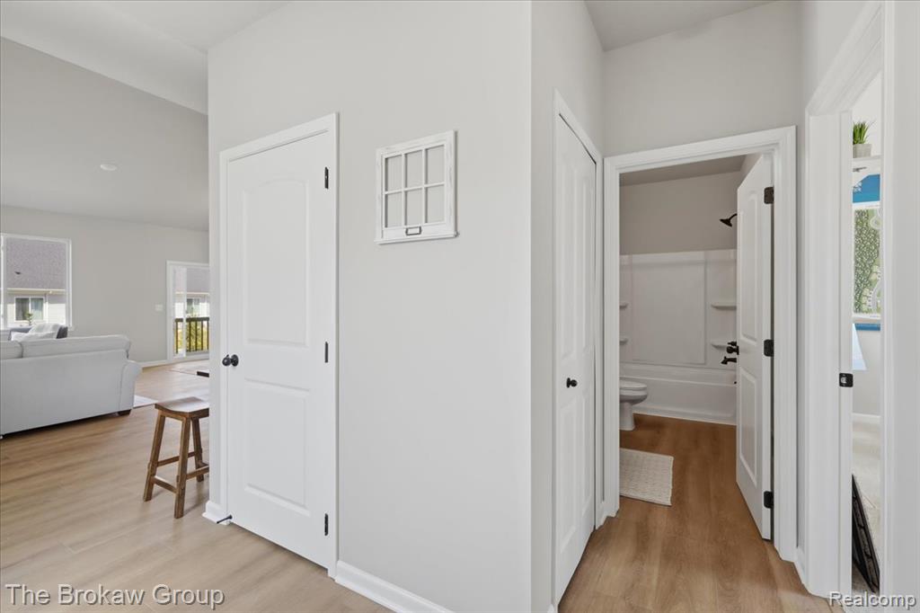 1433 Lincoln Street Property Photo 7
