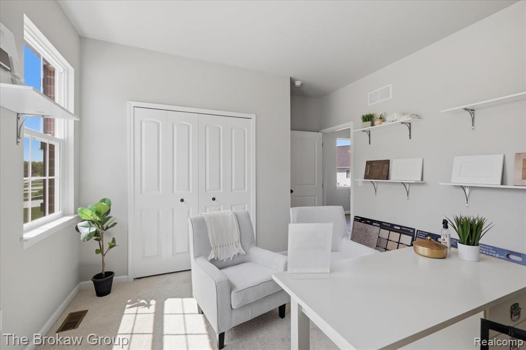 1433 Lincoln Street Property Photo 9