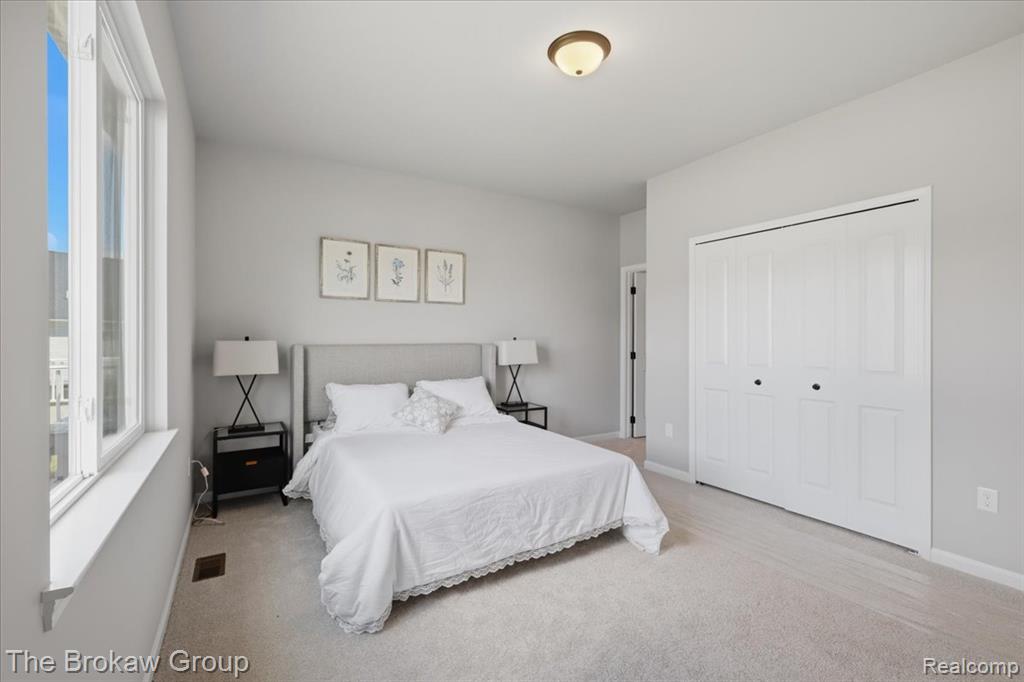 1433 Lincoln Street Property Photo 27