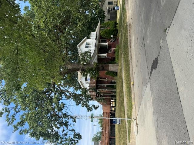 18647 Robert Street Property Photo 25