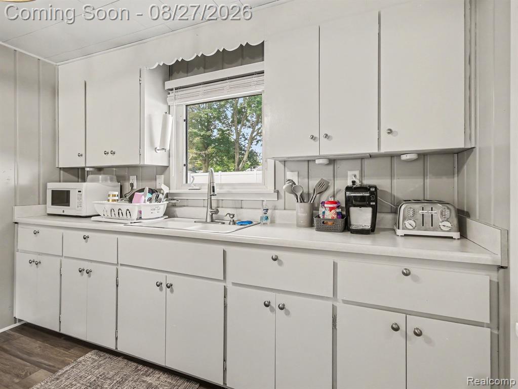 1717 Kennedy Road Property Photo 10