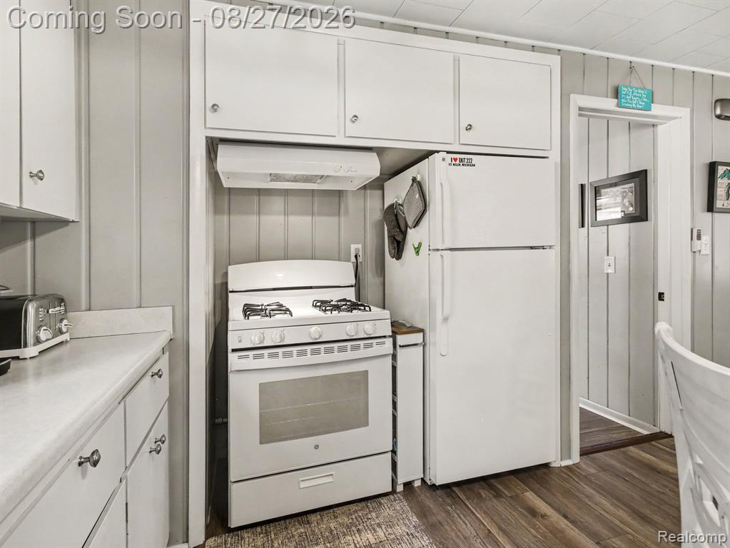 1717 Kennedy Road Property Photo 11
