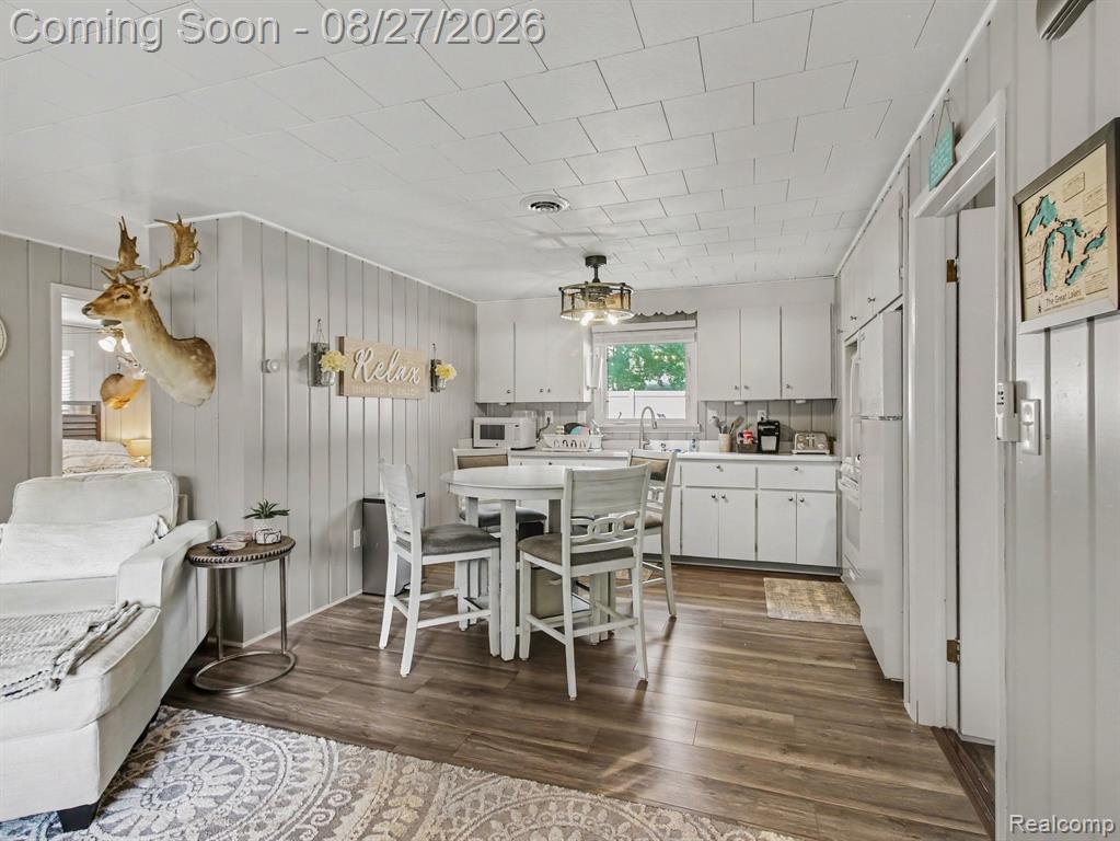 1717 Kennedy Road Property Photo 14