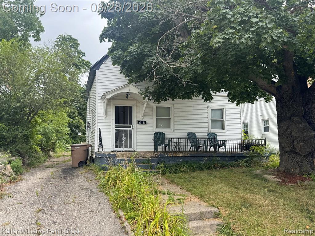 93 S Anderson Avenue