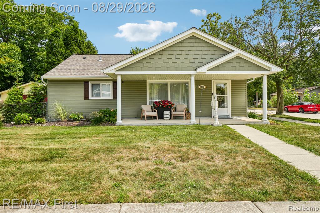 3202 Prairie Avenue Property Photo 1