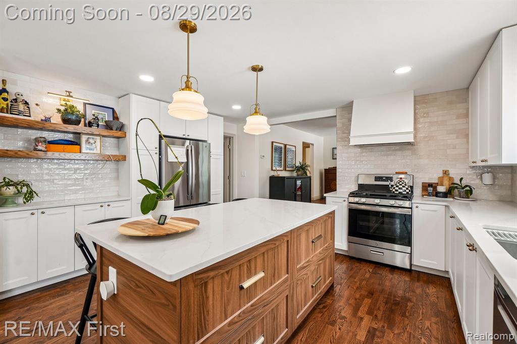 3202 Prairie Avenue Property Photo 11