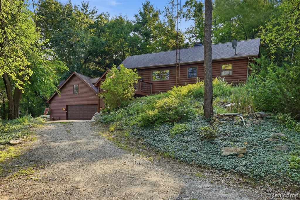 9317 Lovejoy Road Property Photo 5