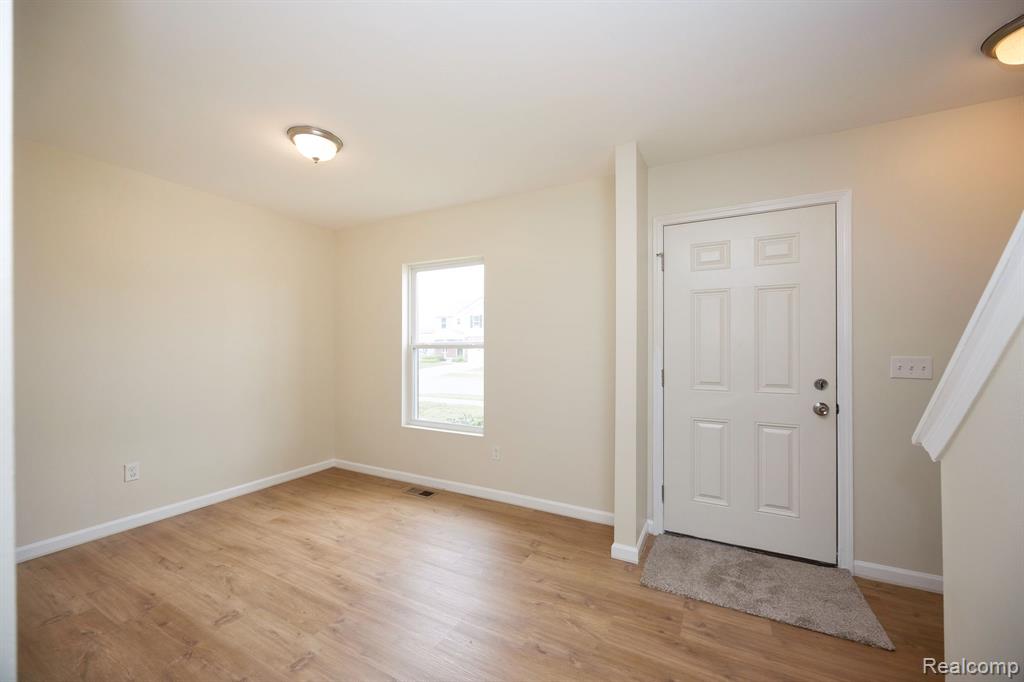 10306 Island Lake Drive Property Photo 12