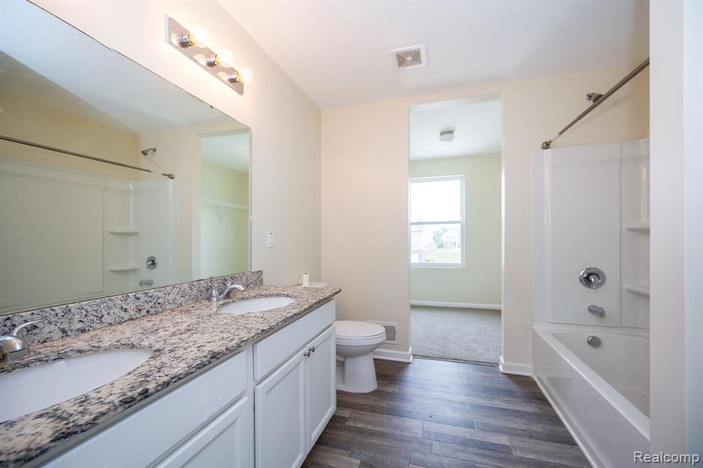 10306 Island Lake Drive Property Photo 33