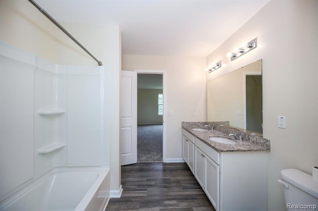 10306 Island Lake Drive Property Photo 34