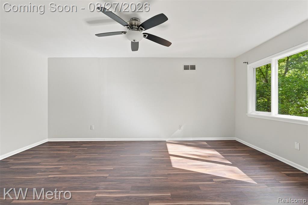 4769 Hardwoods Drive Property Photo 18
