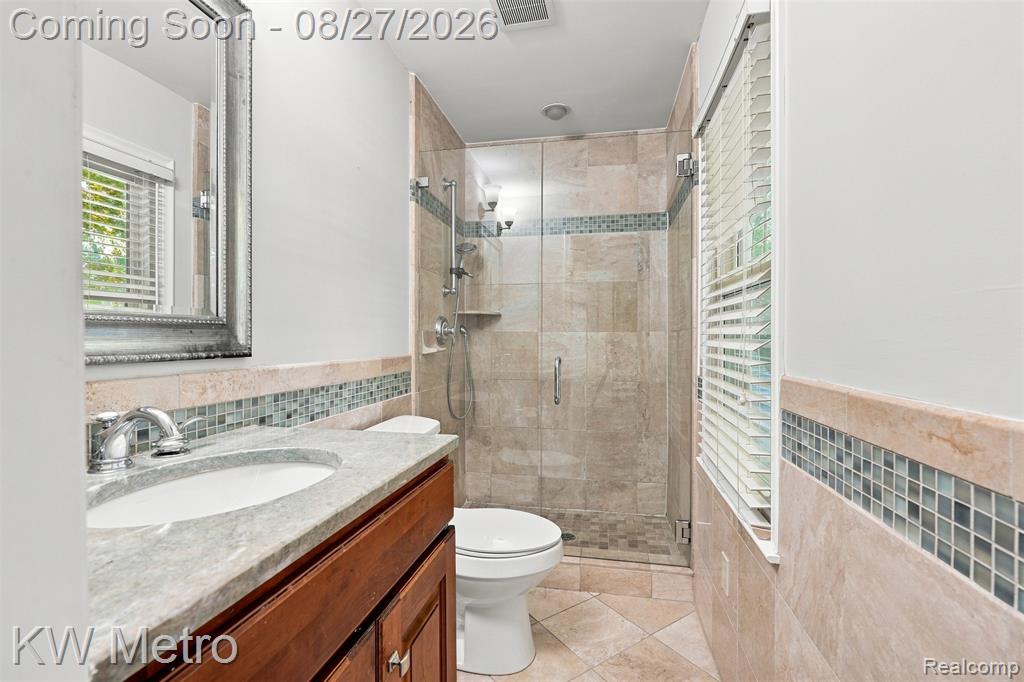 4769 Hardwoods Drive Property Photo 20