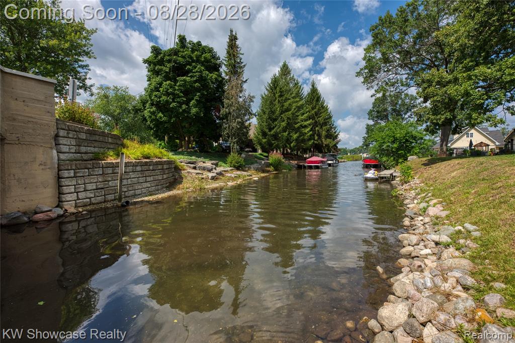 3519 Woodland Drive Property Photo 2
