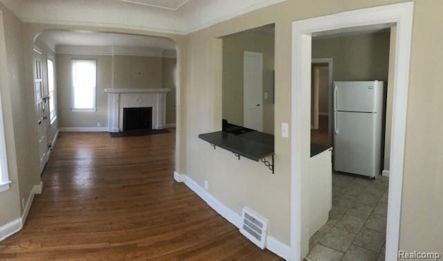 232 E Woodland Street Property Photo 4