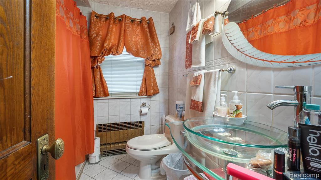 15120 Whitcomb Street Property Photo 14