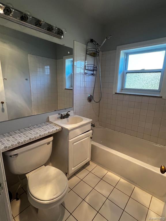 3431 Crooks Road Property Photo 5