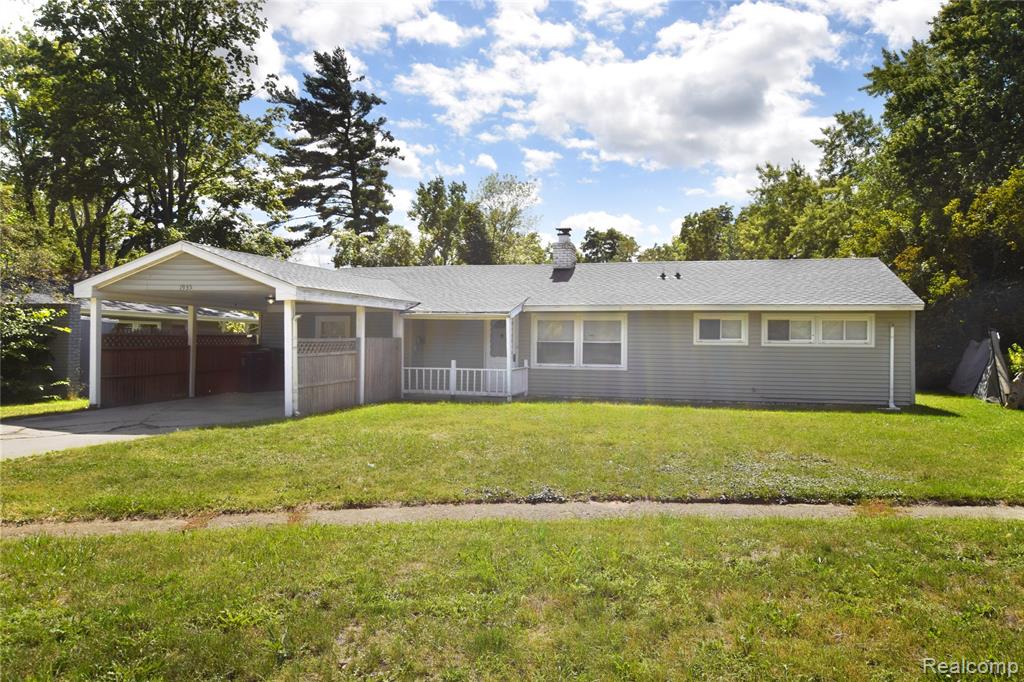 1935 Carmanbrook Parkway Property Photo 1