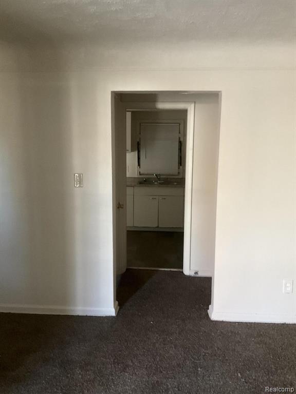 12152 Rutherford Street Property Photo 4