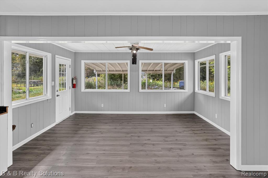4644 Hillcrest Drive Property Photo 22