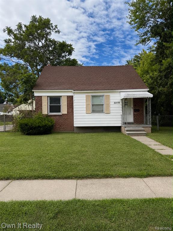 22175 Boulder Avenue Property Photo 1