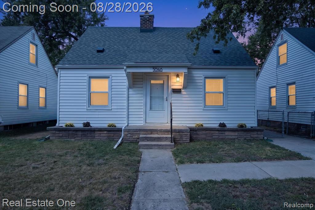 5048 Howe Road Property Photo 1
