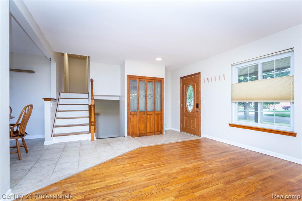 6361 Emerald Lake Drive Property Photo 7