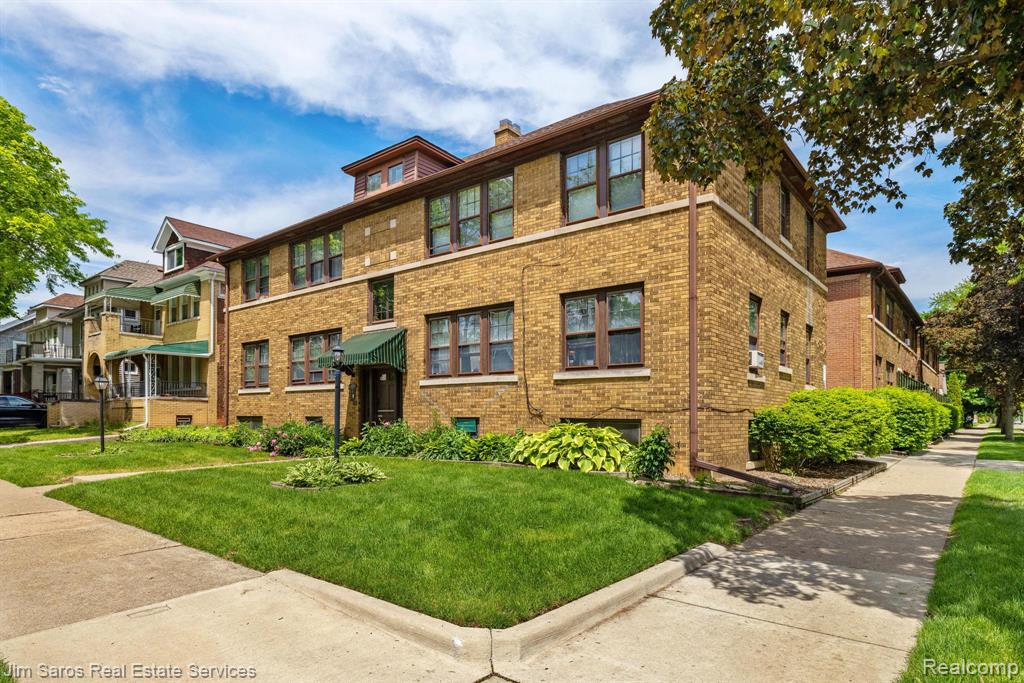 15111 E Vernor Highway Property Photo 1
