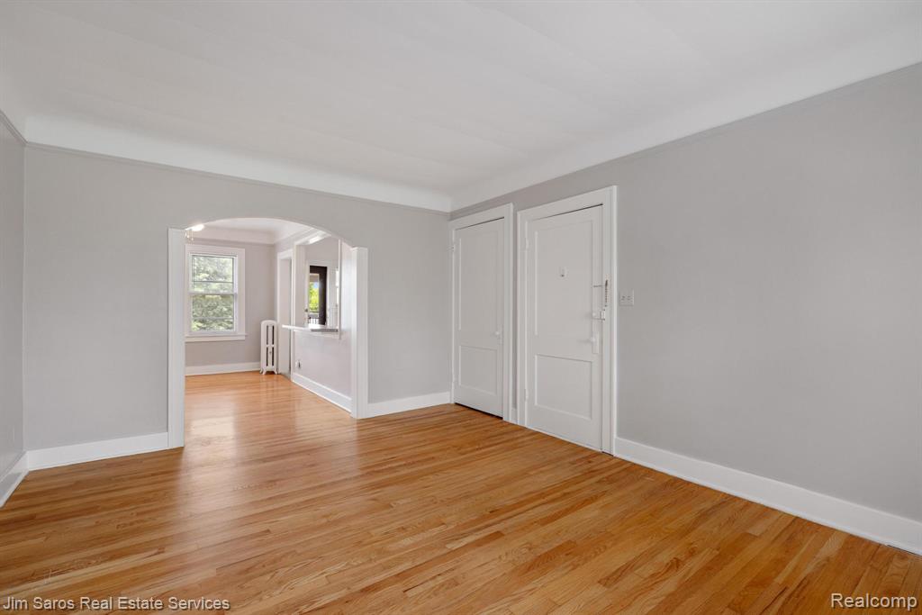 15111 E Vernor Highway Property Photo 2