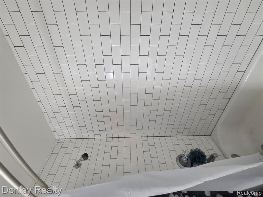 6405 3rd Street Property Photo 13