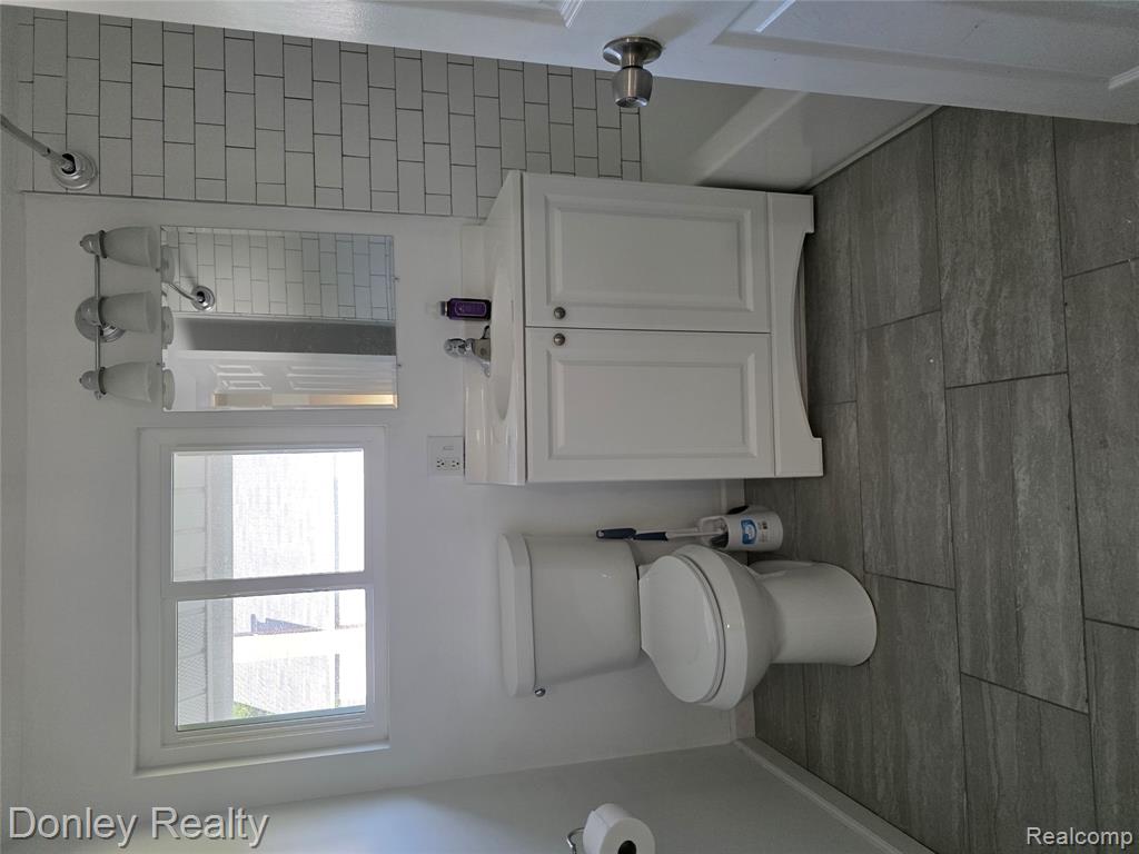6405 3rd Street Property Photo 24