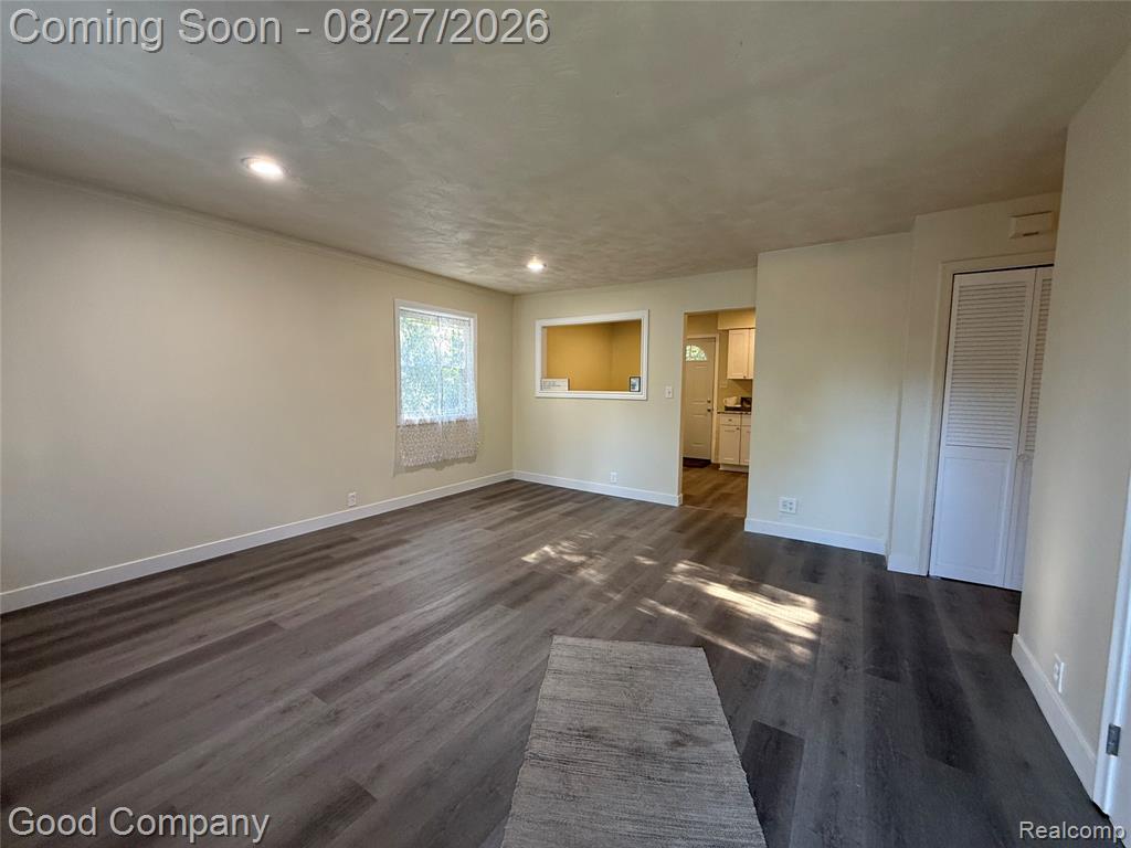 3026 Wyoming Avenue Property Photo 3