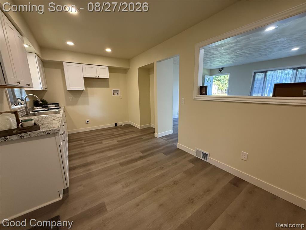 3026 Wyoming Avenue Property Photo 7