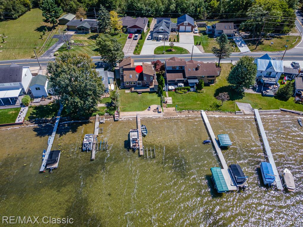 425 E Shore Drive Property Photo 35