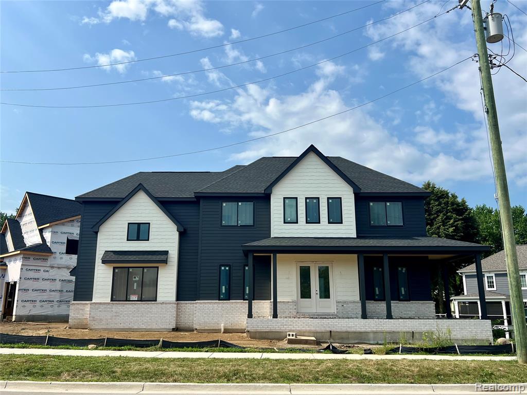 8065 Third Street Property Photo 1