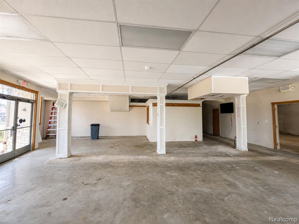 1406 Southfield Road Property Photo 4