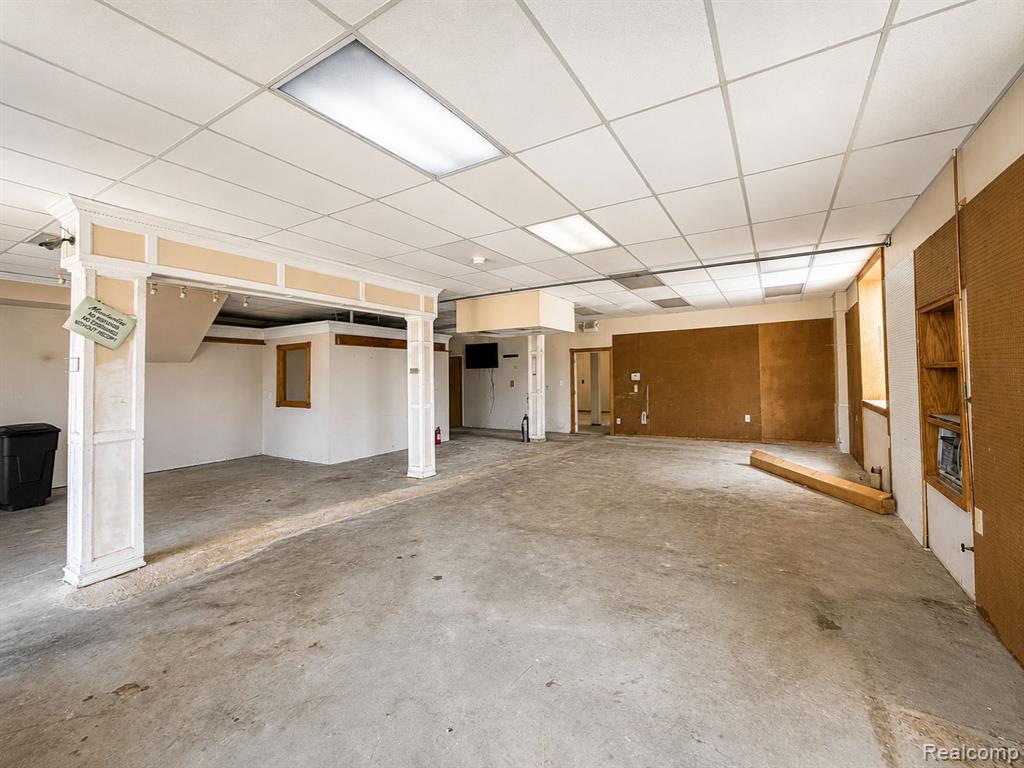 1406 Southfield Road Property Photo 5