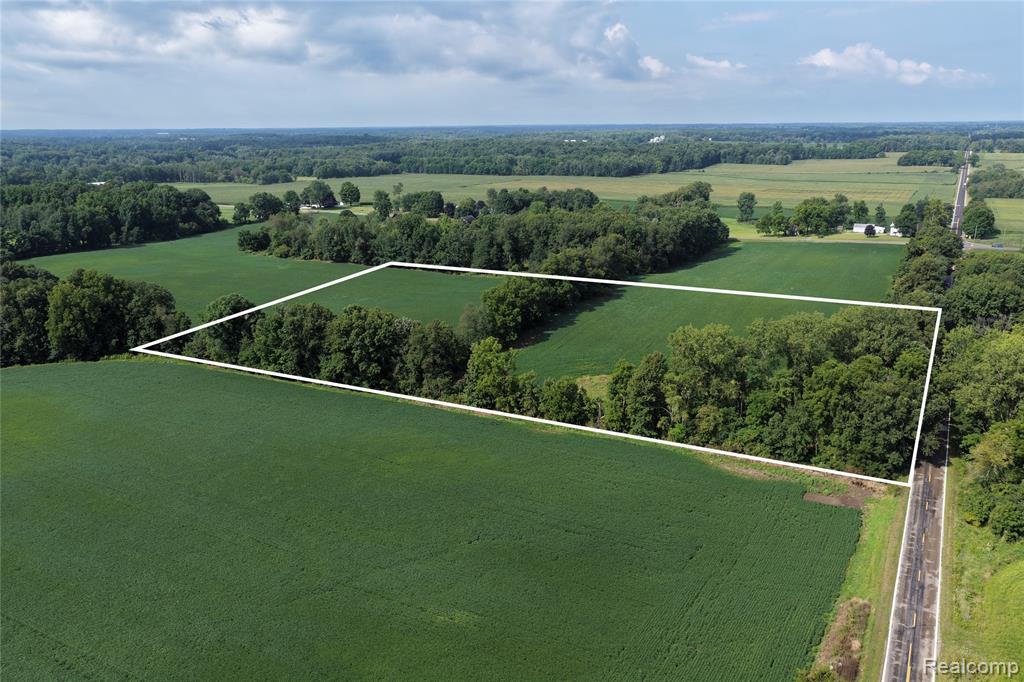 7500 Jonesville Road Property Photo 1