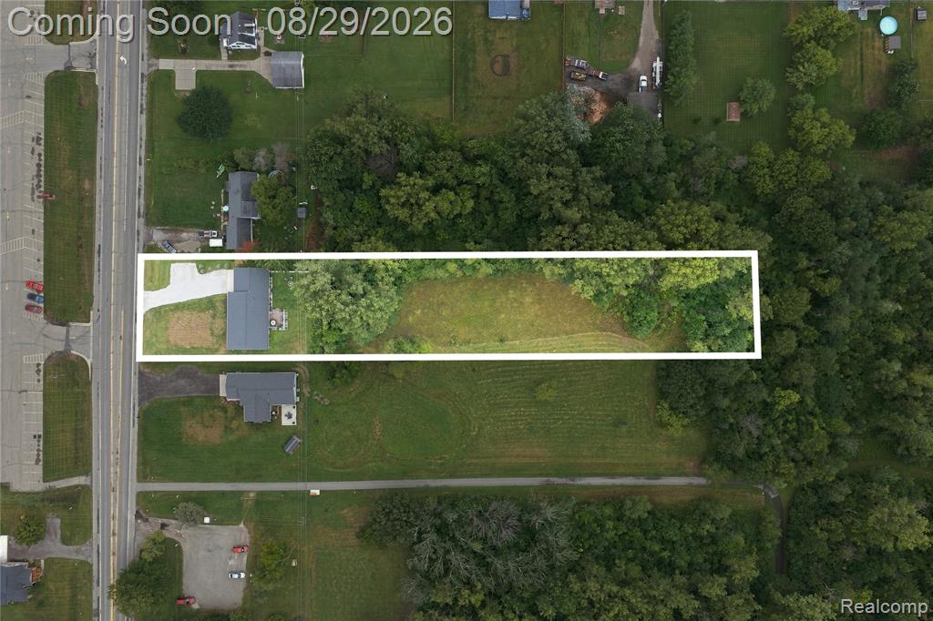 3956 Keewahdin Road Property Photo 3