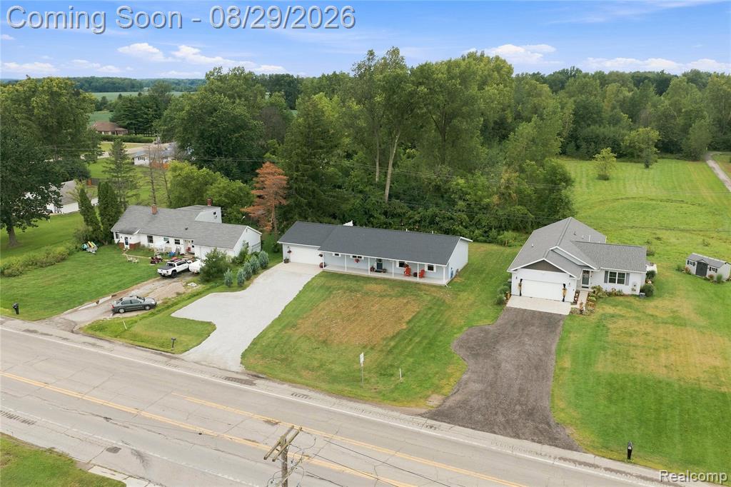 3956 Keewahdin Road Property Photo 5