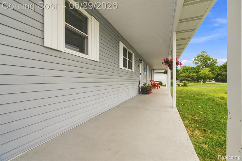 3956 Keewahdin Road Property Photo 13