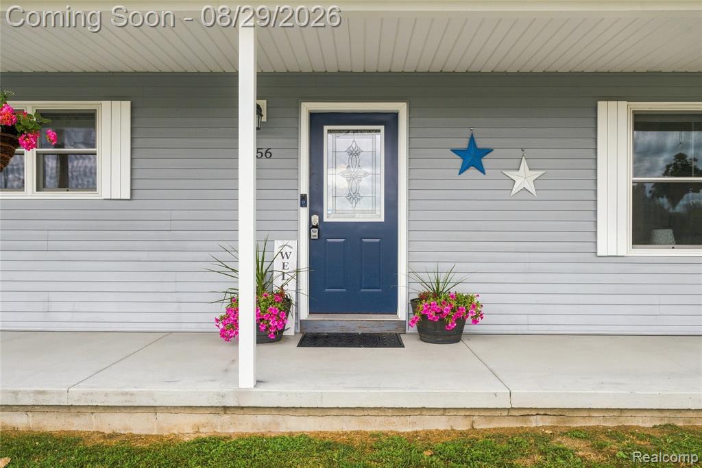 3956 Keewahdin Road Property Photo 15