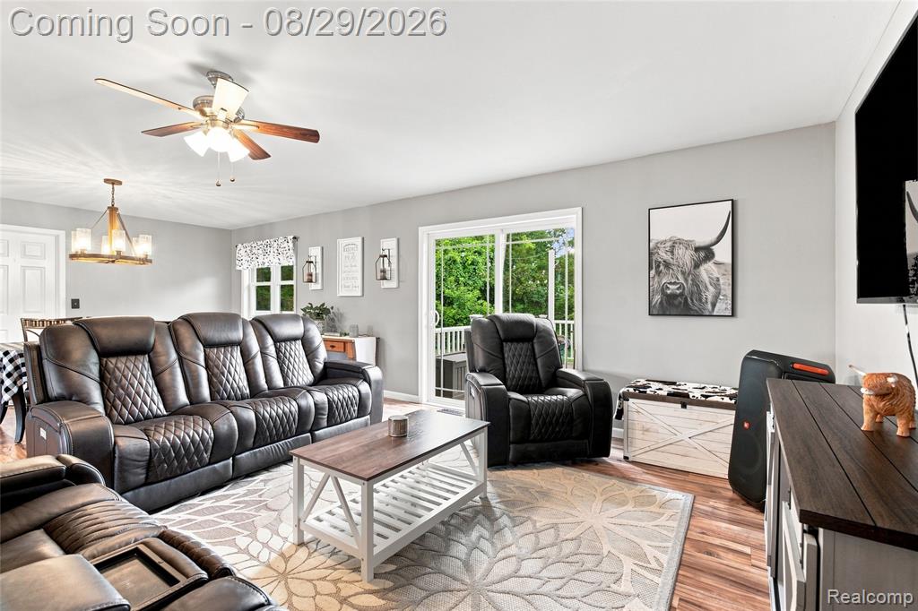 3956 Keewahdin Road Property Photo 30