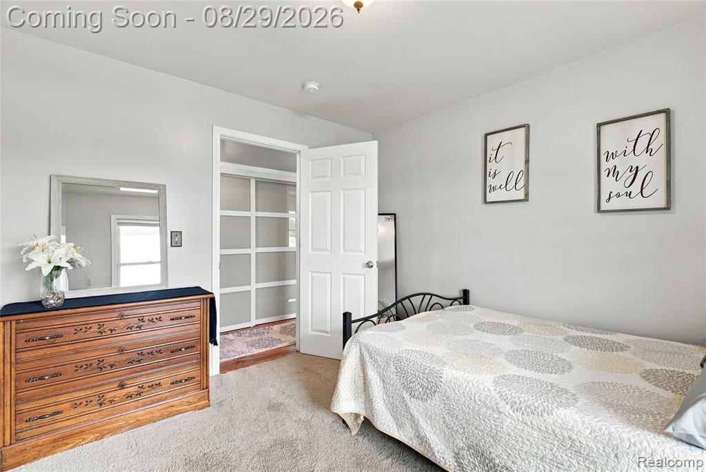 3956 Keewahdin Road Property Photo 37
